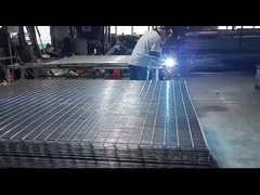 una barriera di sicurezza di 358 anti-salite