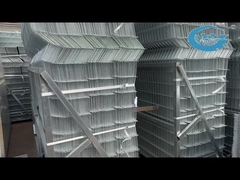 Pannello di recinzione triangolare di alta sicurezza reticolare anti taglio per la protezione del perimetro