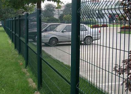Recinzione triangolare rivestita in PVC per giardino per giochi 1,8*2,5m