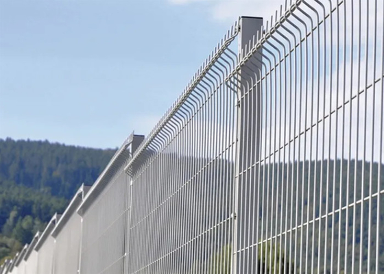 Fence per giardino con rete di filo welded curva 3D verde rivestita in PVC per parco giochi