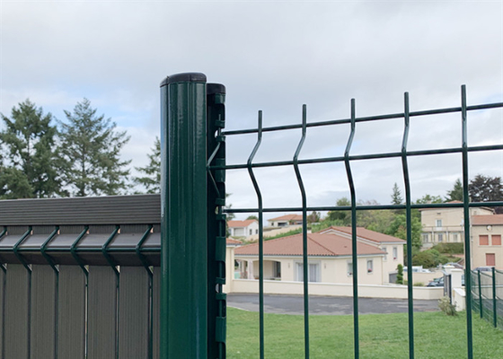Recinzione a filo di ferro V Mesh Triangolo di piegatura Recinzione per autostrada / Yard 1.8 * 2.4m