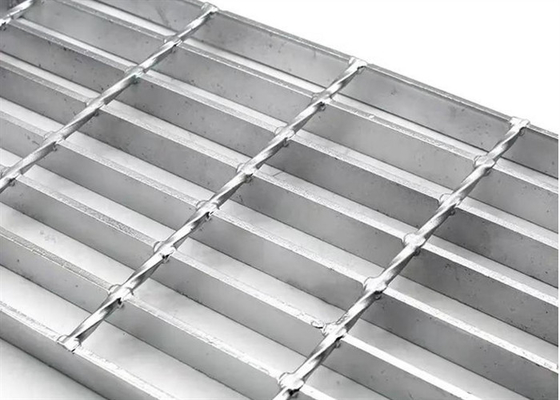 Pavimento per passeggiate a griglia di acciaio per scale galvanizzato a caldo 30 * 5 mm