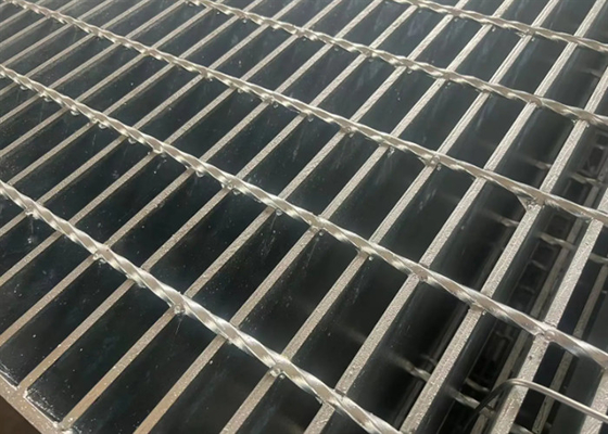 Griglia galvanizzata per passerelle in acciaio 30*5 mm per piattaforme industriali