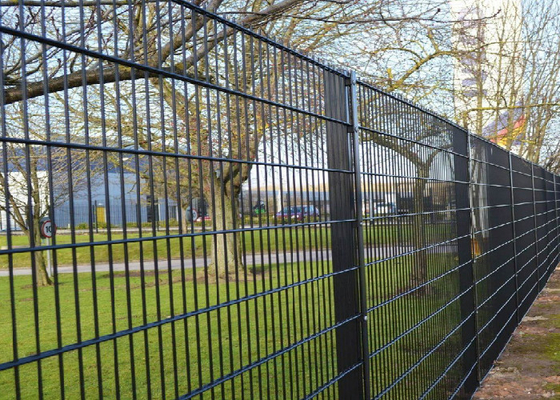 Recinzione a filo a doppia ansa, barriera di sicurezza per impieghi gravosi, anti-arrampicata