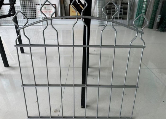 Recinzione a filo a doppio anello 50x200mm maglia campioni gratuiti posti personalizzati per il giardino autostrada sport