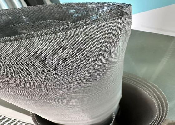 Cartucce di filtro a maglia di acciaio inossidabile per sistemi di separazione di fluidi e gas