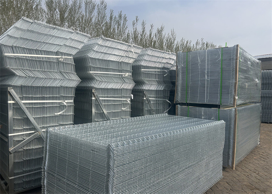 3D Curvy Fence 55 * 200mm mesh foro 3,5 mm diametro del filo per sito residenziale