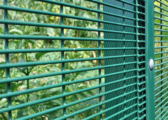 Recinzione di sicurezza galvanizzata 358 anti taglio per aeroporto 60 mm x 60 mm