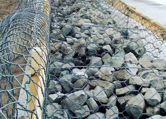Galfano con rivestimento di zinco Gabion Baskets Ingegneria civile 2*1*1m 80*100mm