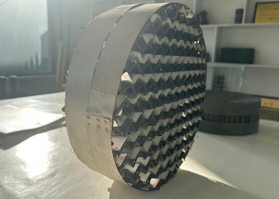 Imballaggio strutturato in metallo SS304 316L 500Y/700Y per distillazione