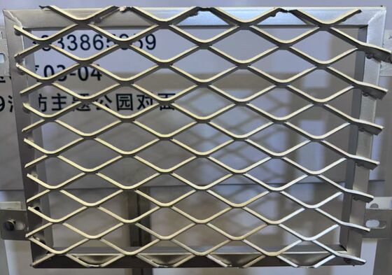 Griglia di filo metallico esteso con elevata resistenza e ventilazione personalizzabile