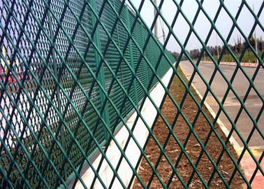 Pannelli in espansione del recinto del metallo ricoperti polvere, ruggine della maglia metallica di forma del diamante anti