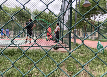Il recinto temporaneo verde/PVC della maglia ha ricoperto il recinto 3.5mm del collegamento a catena per gli sport