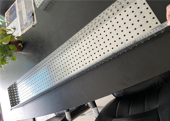Gli architravi concreti G275 della finestra hanno galvanizzato la rete metallica perforata