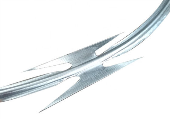 La immersione calda Q195 ha galvanizzato il diametro della bobina del cavo Cbt-65 900mm del rasoio del filo spinato