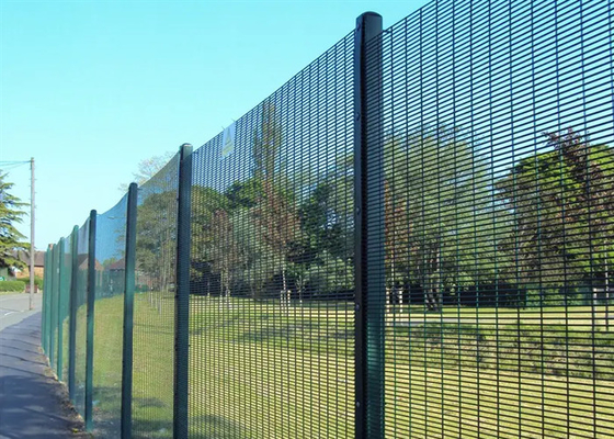 recinto Hot Dip Galvanized/PVC della prigione di salita di altezza di 3.0m anti ricoperto 76.2*12.7mm